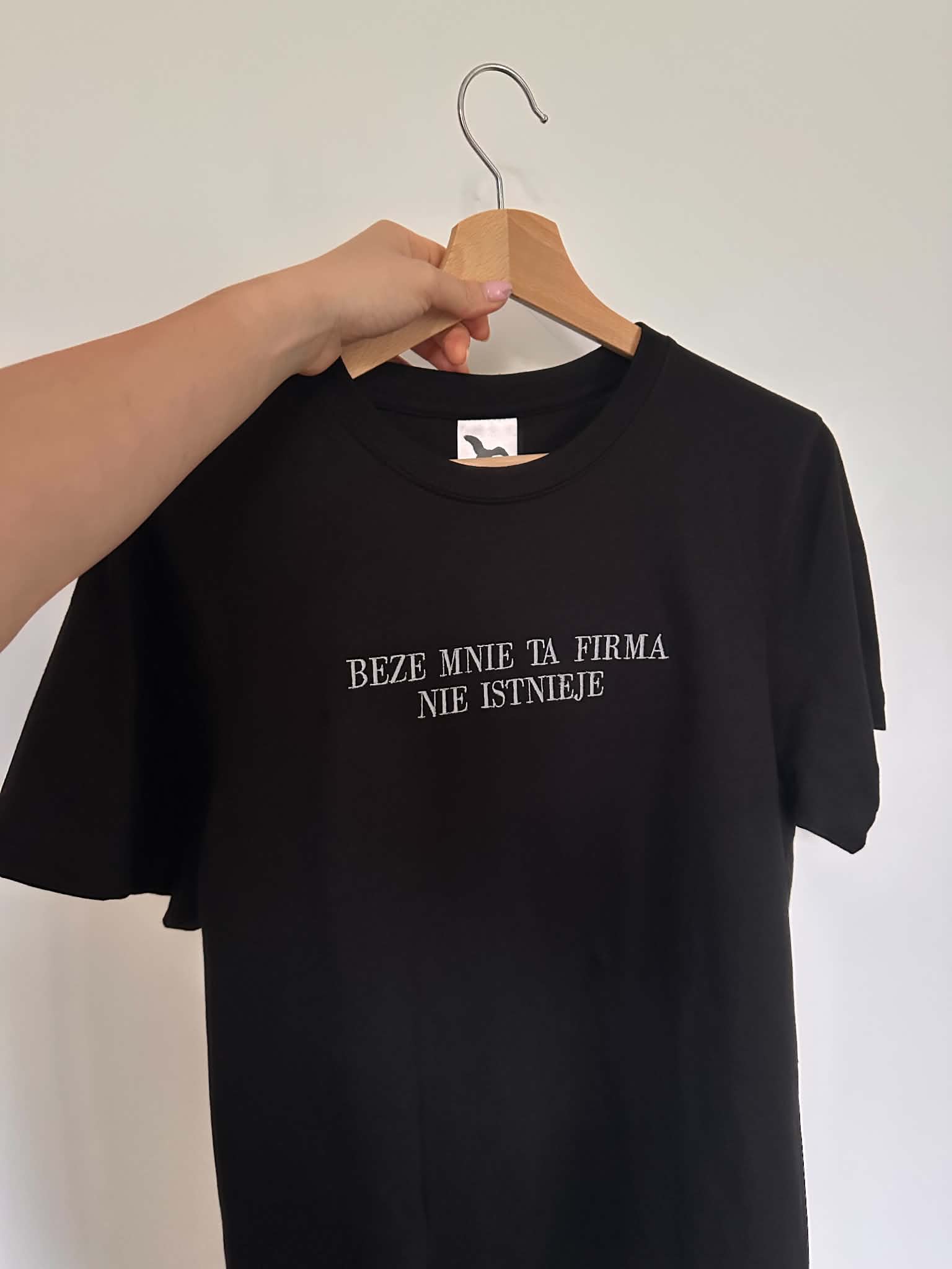 bezemnie-ta-firma-nie-istnieje-koszulka